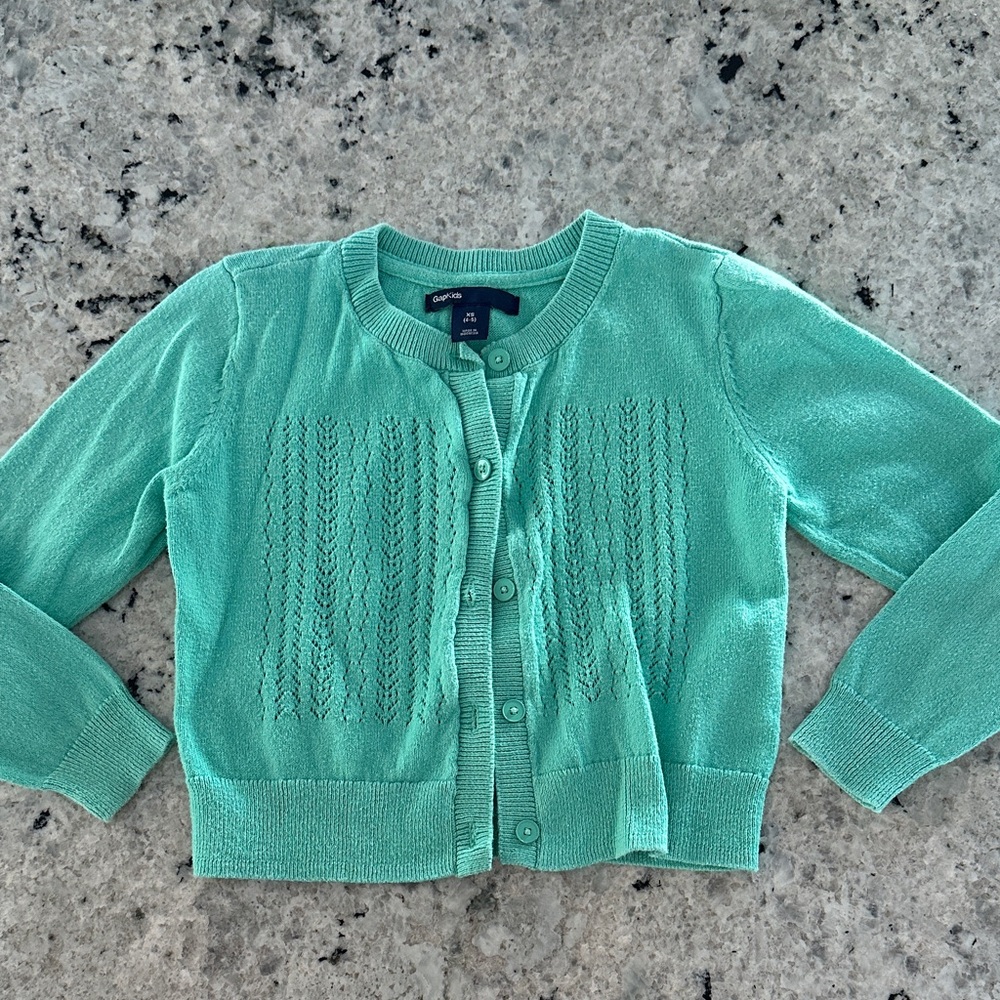 Gap kids girls sweater cardigan size XS 4/5 shrug